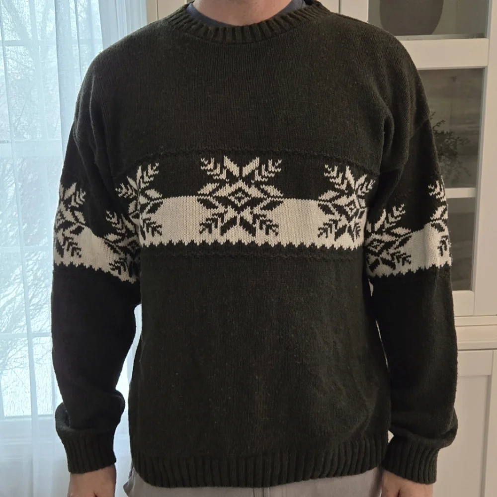 Dark green and White Snowflake Nordic Vintage Y2K Sweater